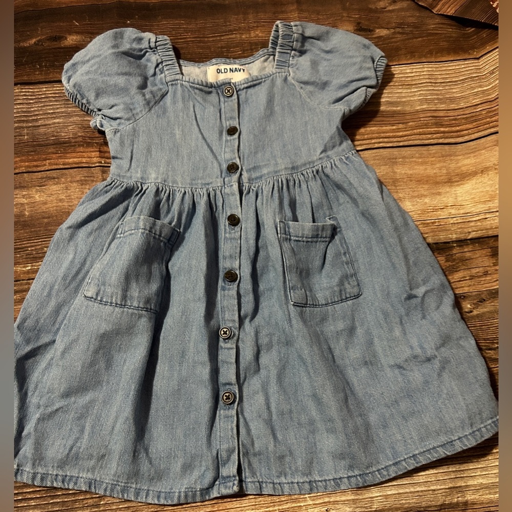 Old navy dress